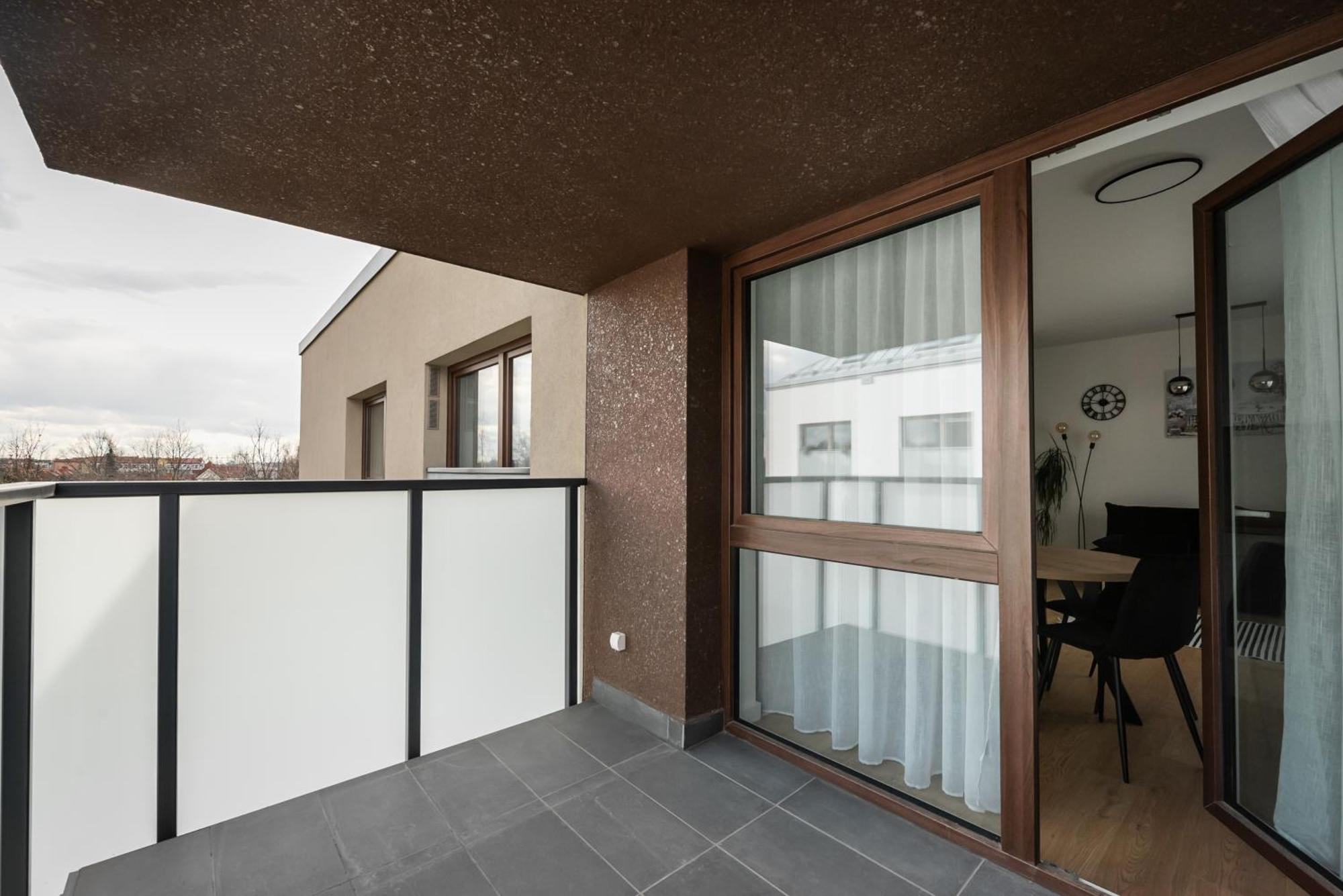 Apartament Brzeziny Deluxe